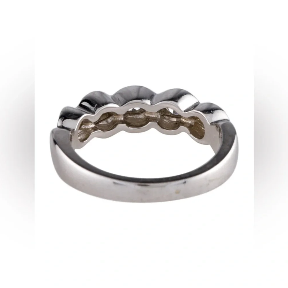 14KT White Gold Natural Diamonds Band - Picture 3 of 10